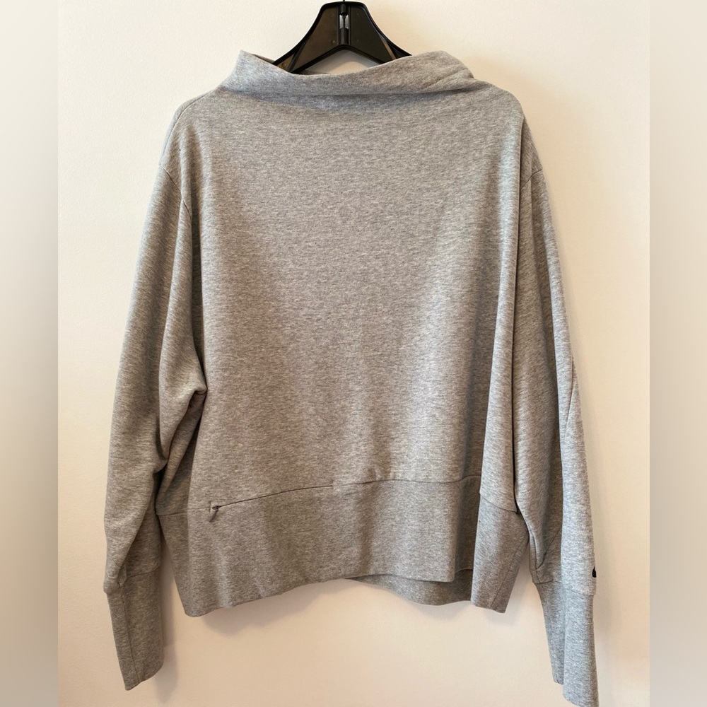 Nike DRI-FIT Heather Gray Mock Neck Crop Sweatshirt - 2x